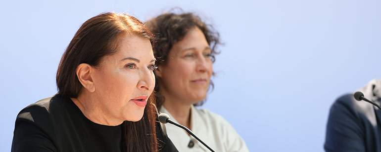 Marina Abramovic und Nicole Fritz