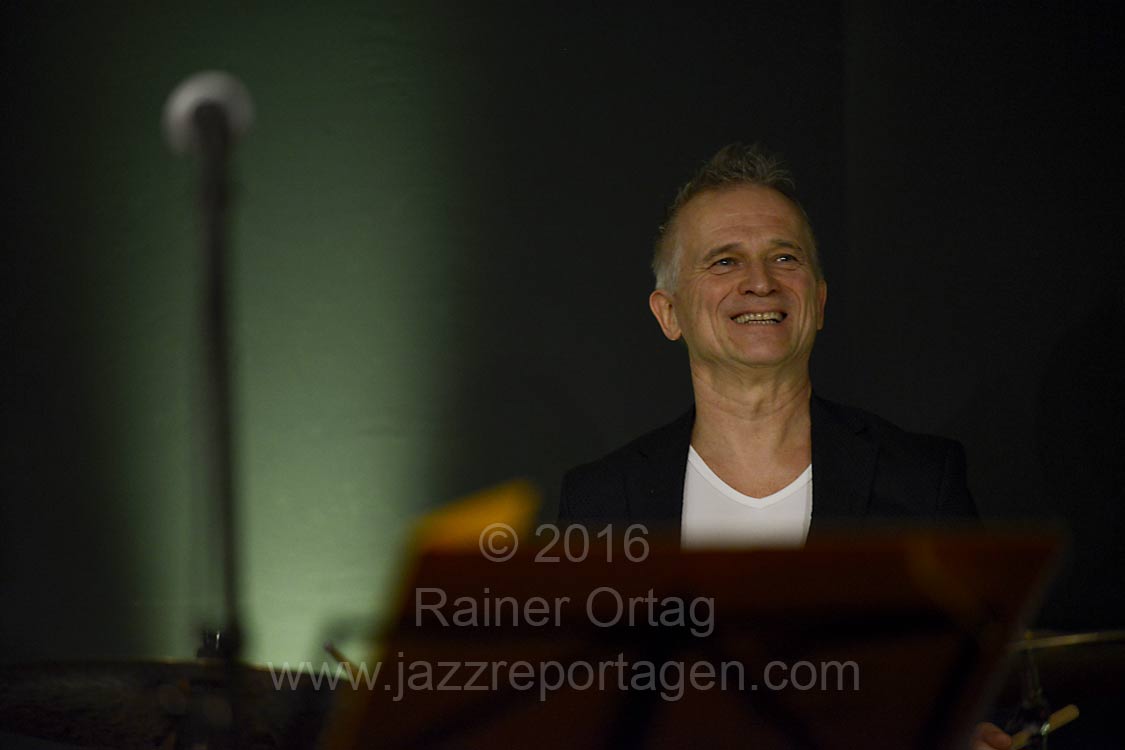 Joris Dudli Blue Train Sextet in Jazzkeller Esslingen am Freitag, 11. November 2016