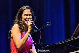 Olivia Trummer erhlt den Jazz-Preis des Landes Baden-Wrttemberg 2019 im Theaterhaus Stuttgart am 28. Juli 2019