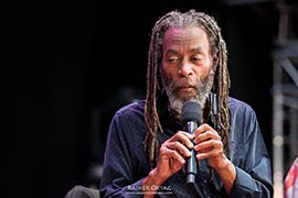 jazzopen stuttgart 2019: Bobby McFerrin im Altes Schloss Stuttgart am 6.7.2019