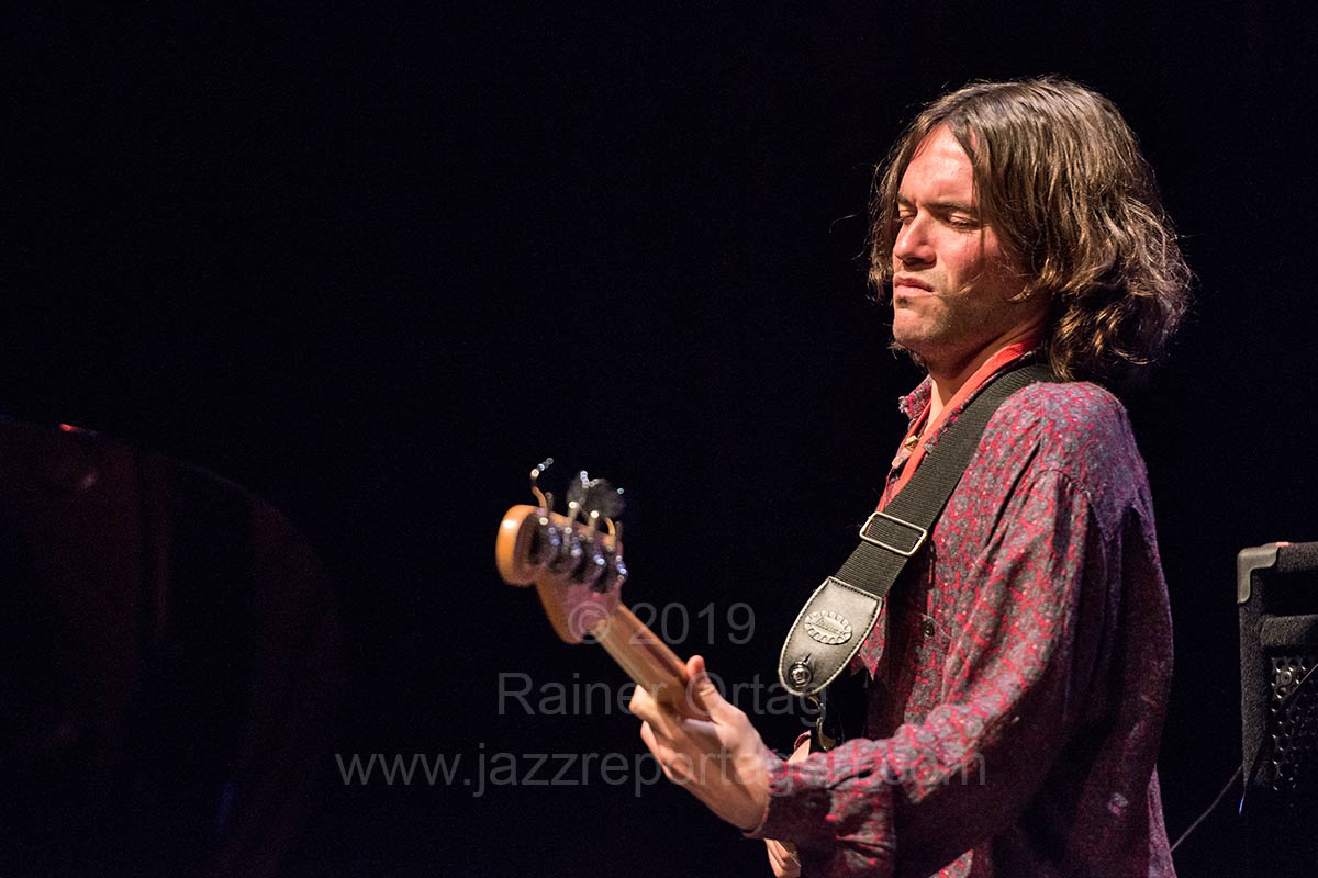 32. Internationale Theaterhaus Jazztage Stuttgart: Antonio Lizana & Oriente