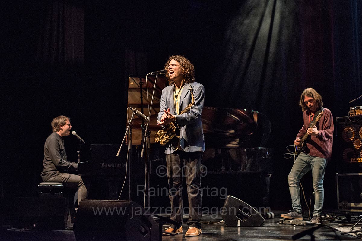 32. Internationale Theaterhaus Jazztage Stuttgart: Antonio Lizana & Oriente