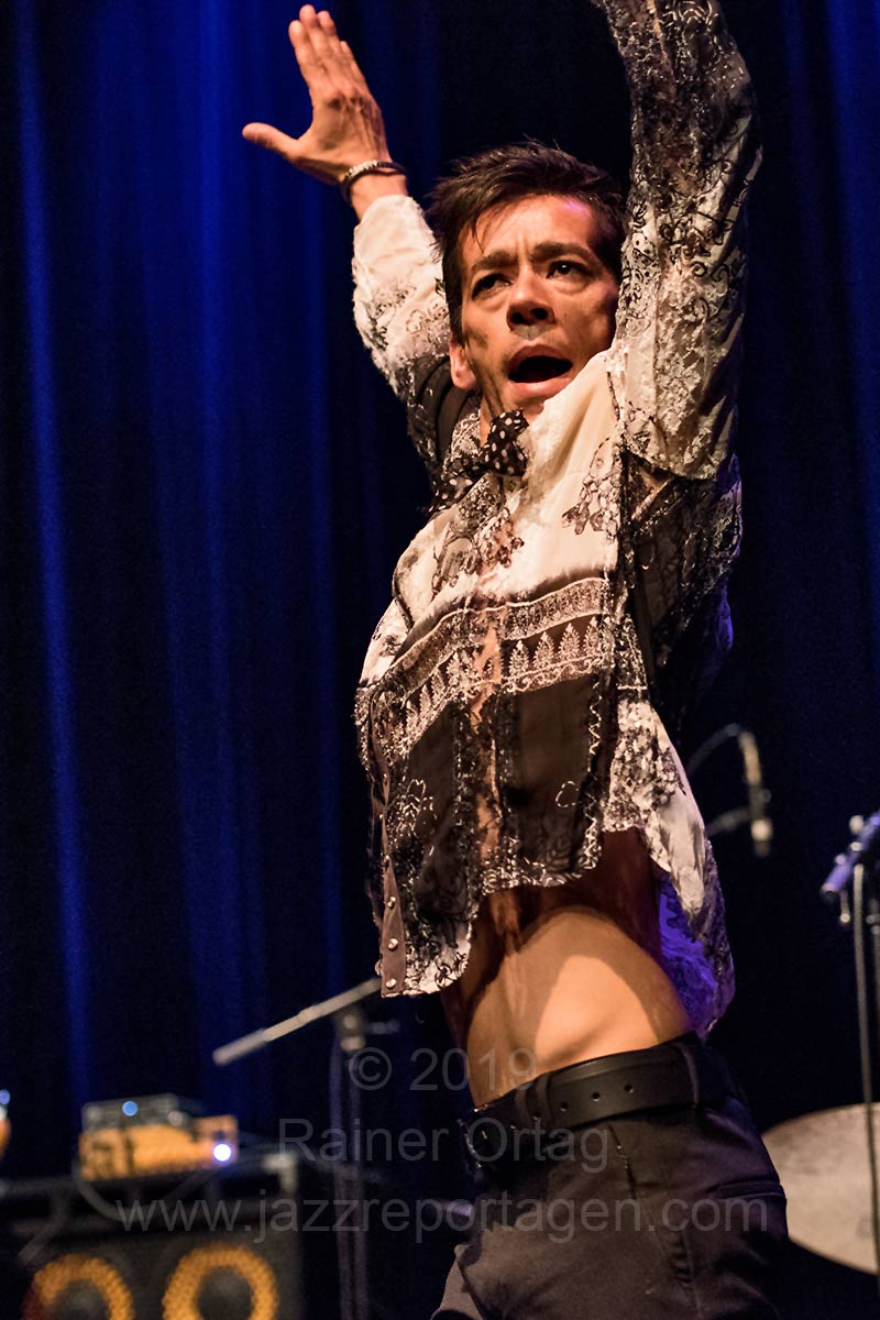 32. Internationale Theaterhaus Jazztage Stuttgart: Antonio Lizana & Oriente